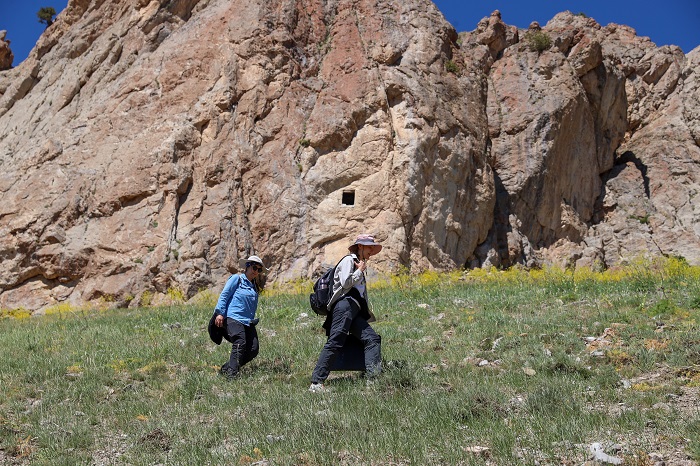 Van Gürpınar'da Urartu dönemine ait kale kalıntısı bulundu Foto: AA Van Gürpınar'da Urartu dönemine ait kale kalıntısı bulundu Foto: AA